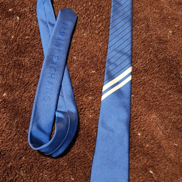 Armani ties - 2 - Picture 8 of 9